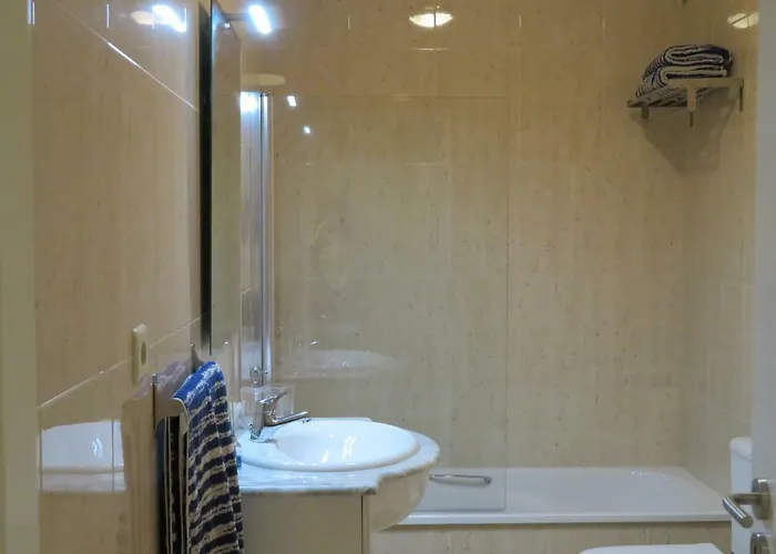 Lenda Do Mar * Vila Cha (Porto)